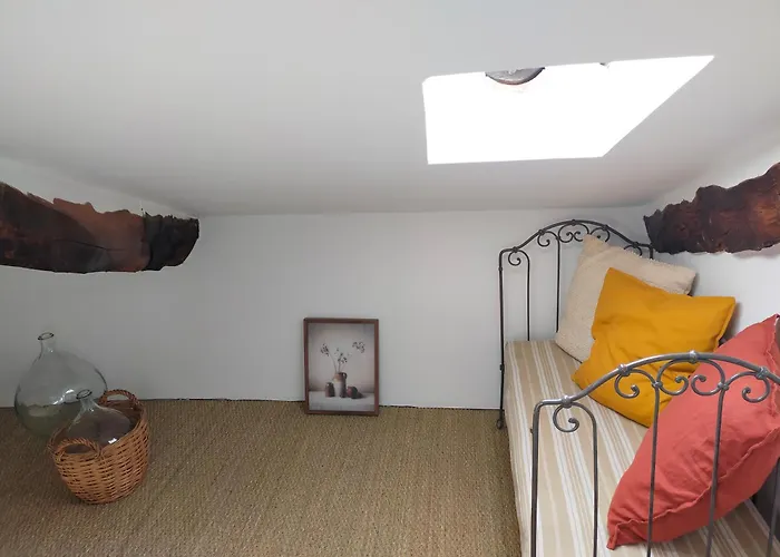 L\'Imprevu De Cotignac, Appart\' Et Duplex Au Coeur Du Village